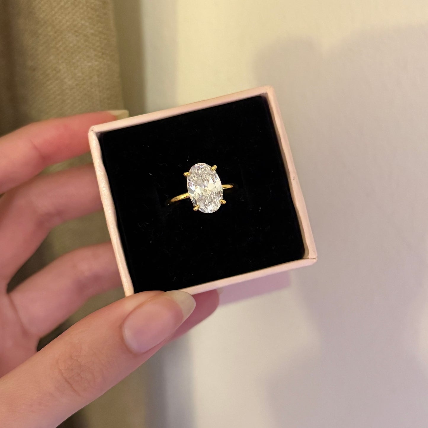Cloe ring