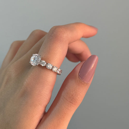 Stella ring