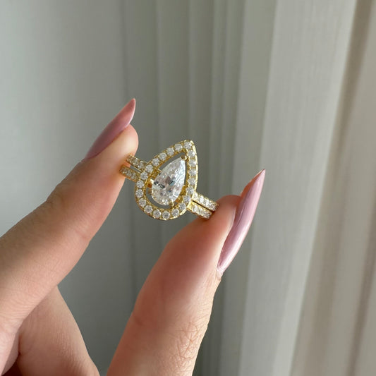 Aliona rings set