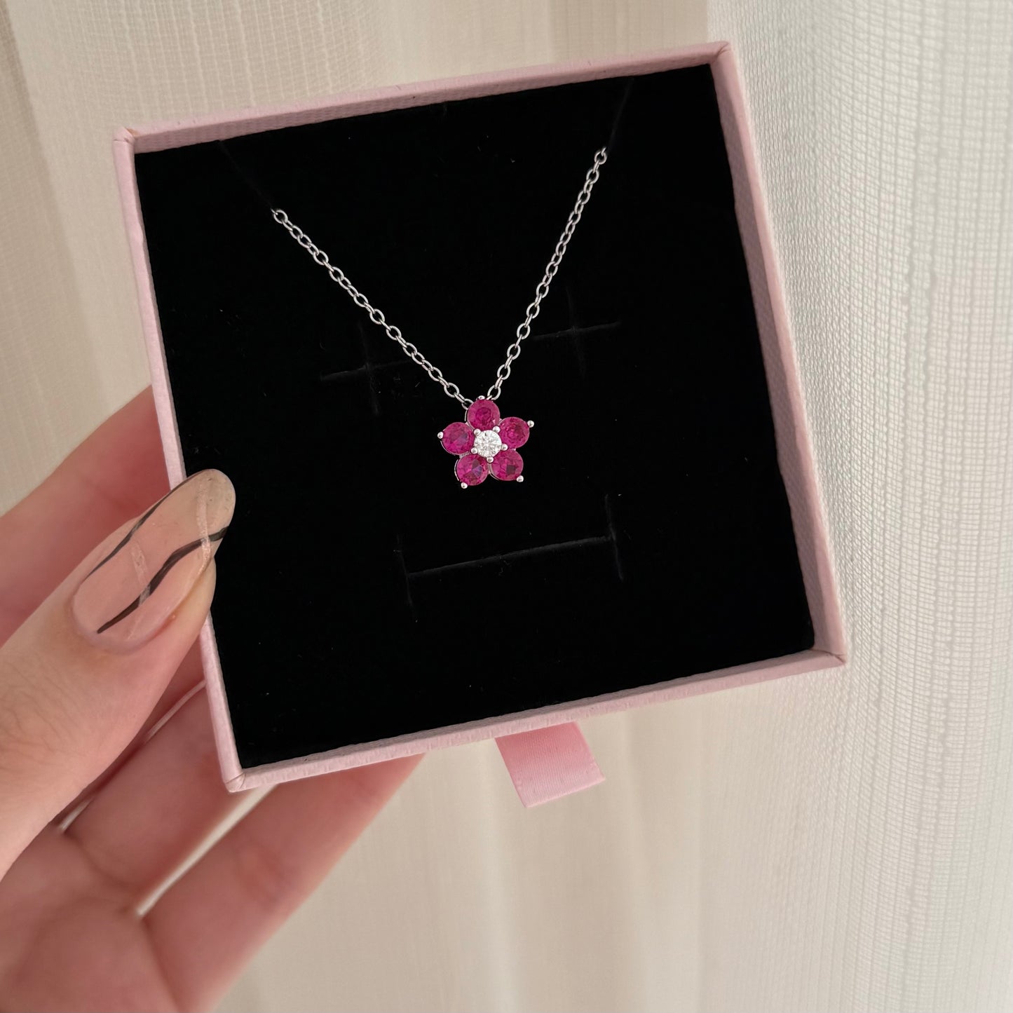 Ruby leen necklace