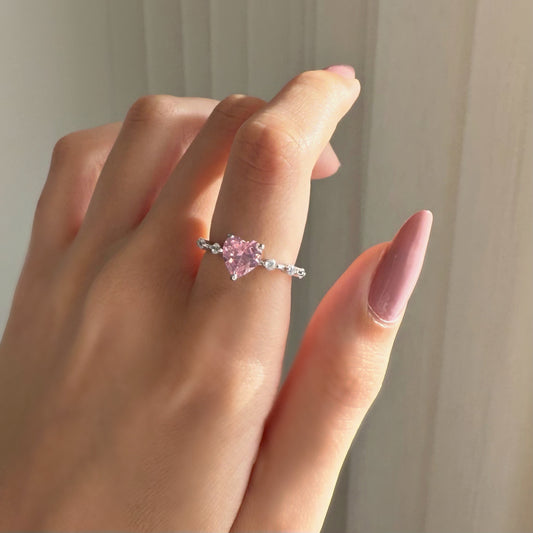 Liora ring