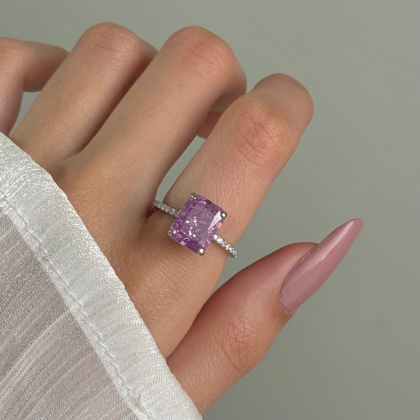 Lana Ring