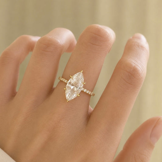 Royal marquis ring