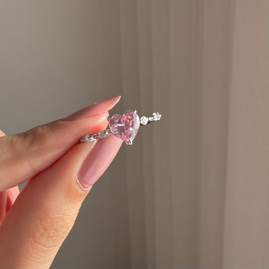 Liora ring