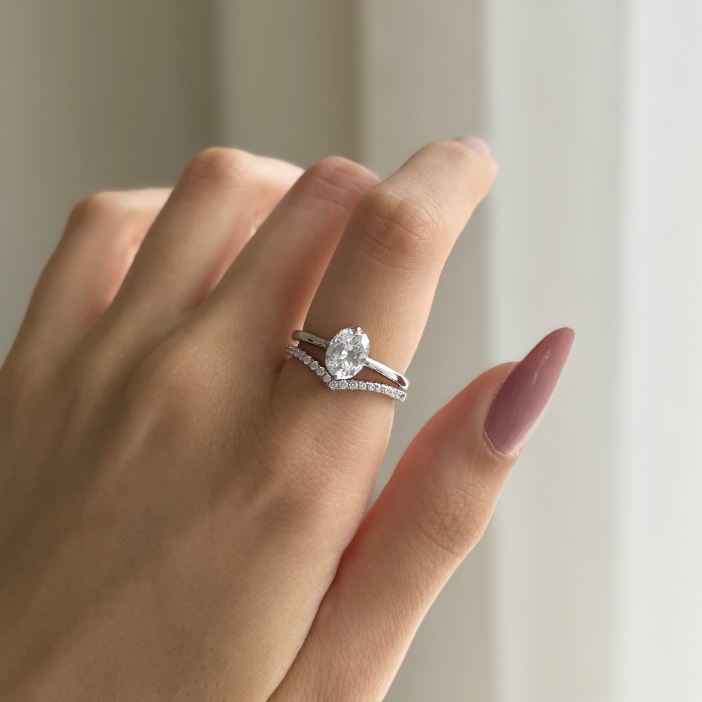 Mira curved ring