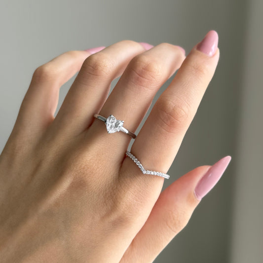 Mira curved ring